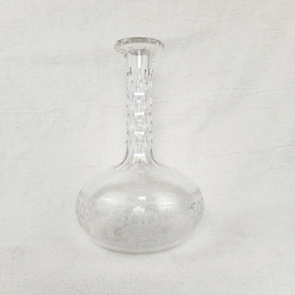 Vintage Etched Clear Glass Decanter Faceted Neck Starburst Base 8 Inch